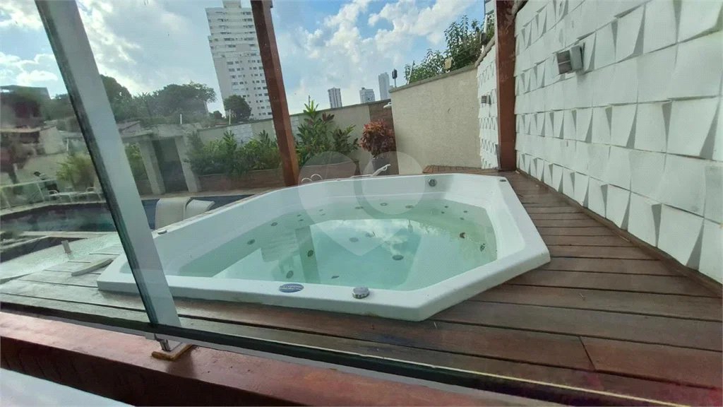 Apartamento à venda com 3 suítes em Santa Teresinha, São Paulo, SP