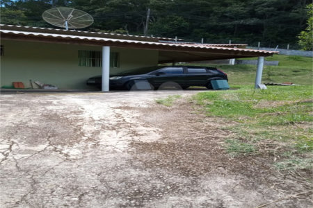 Chácara à venda com 2 quartos, sendo 1 suíte, em Parque Caetê, Bragança Paulista, SP