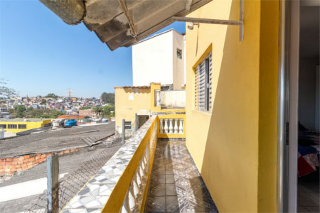 Casa à venda com 3 quartos, sendo 1 suíte, em Jardim Paris, São Paulo, SP