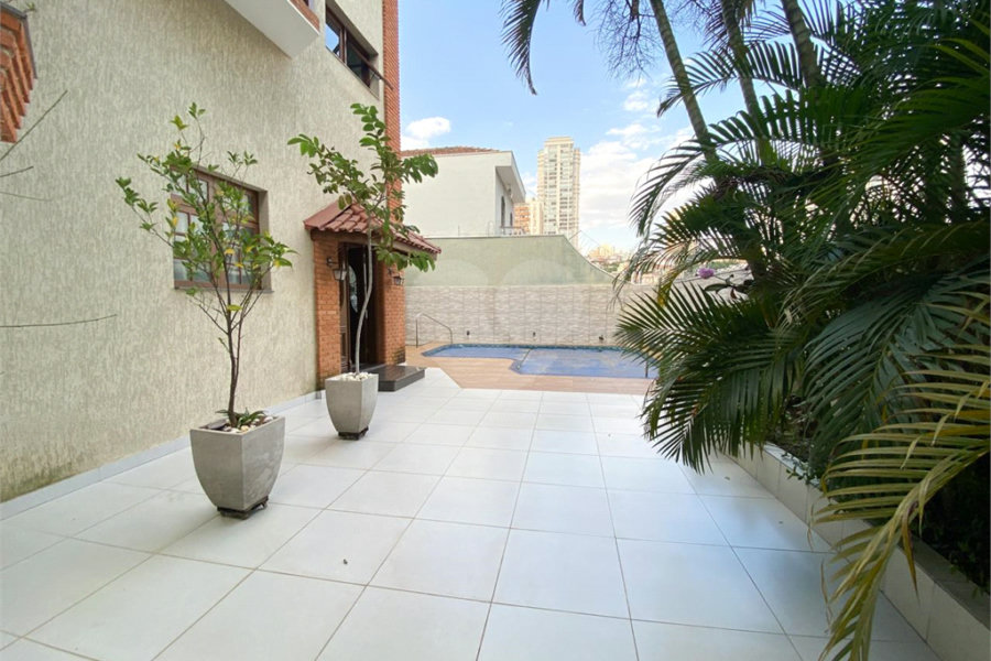 Casa à venda com 3 quartos, sendo 1 suíte, em Santana, São Paulo, SP