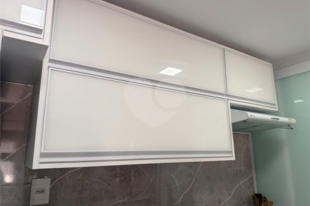 Apartamento à venda com 3 quartos, sendo 1 suíte,  em Vila Maria Alta, São Paulo, SP