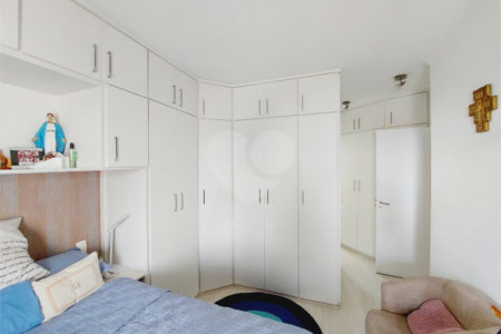 Apartamento à venda com 3 quartos, sendo 1 suíte, em Alto da Lapa, São Paulo, SP