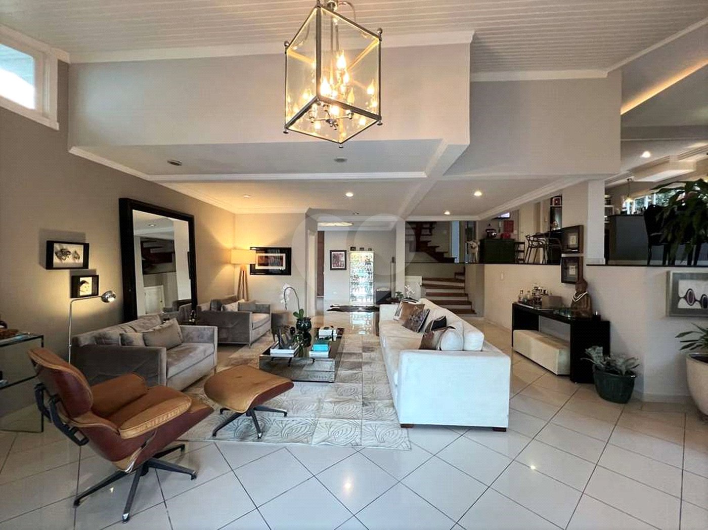 Casa à venda com 4 suítes em Vila Santo Antônio, Cotia, SP