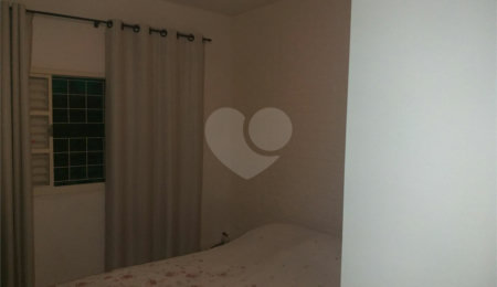 Casa à venda com 2 quartos no condomínio Residencial São Domingos, São Carlos - SP