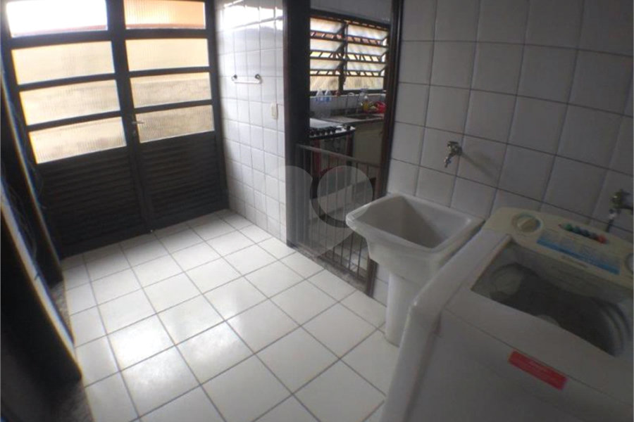 Sobrado à venda com 4 quartos, sendo 2 suítes,  em Jabaquara, São Paulo, SP