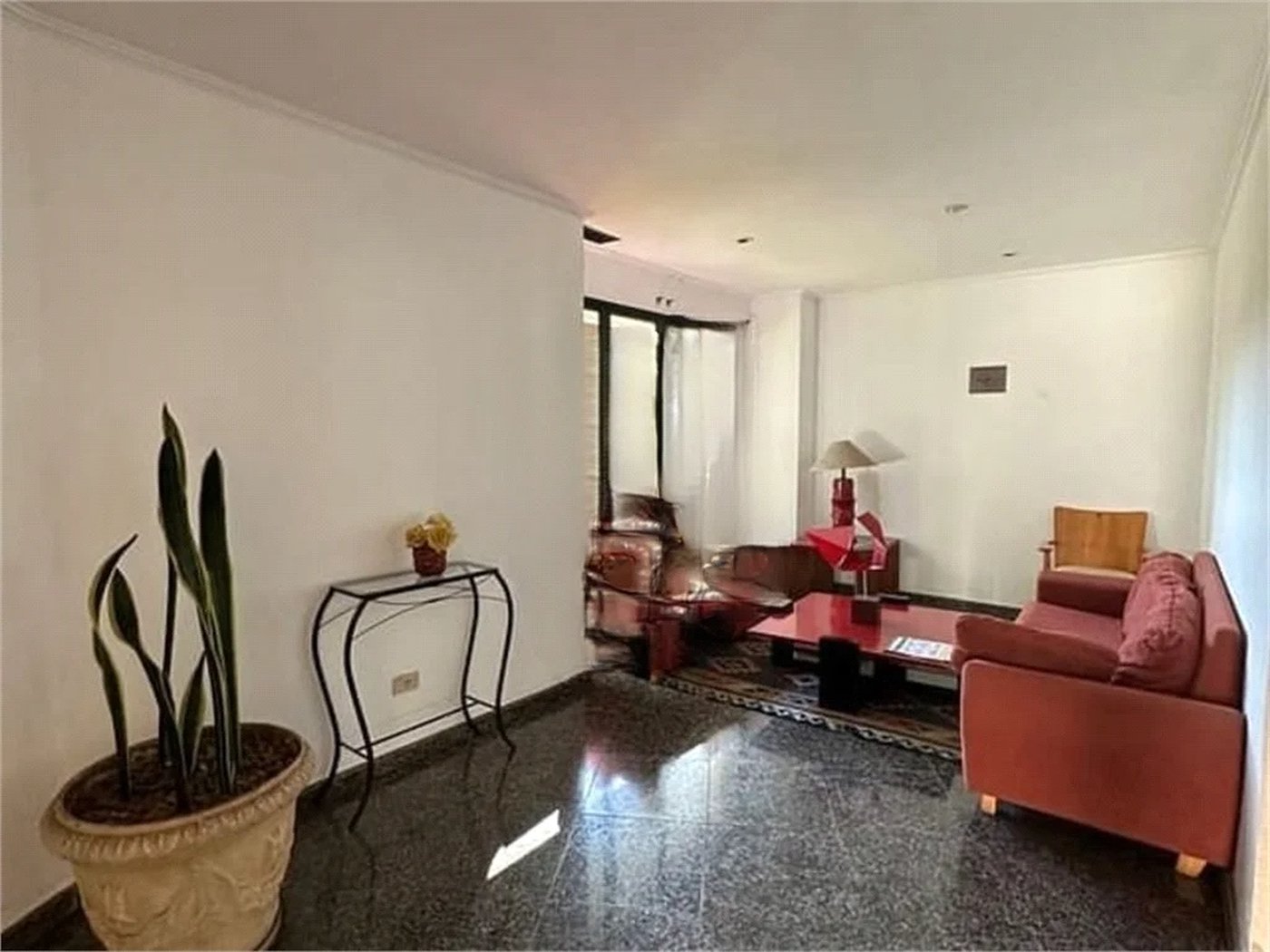 Apartamento para alugar com 3 quartos, sendo 1 suíte,  em Vila Andrade, São Paulo, SP