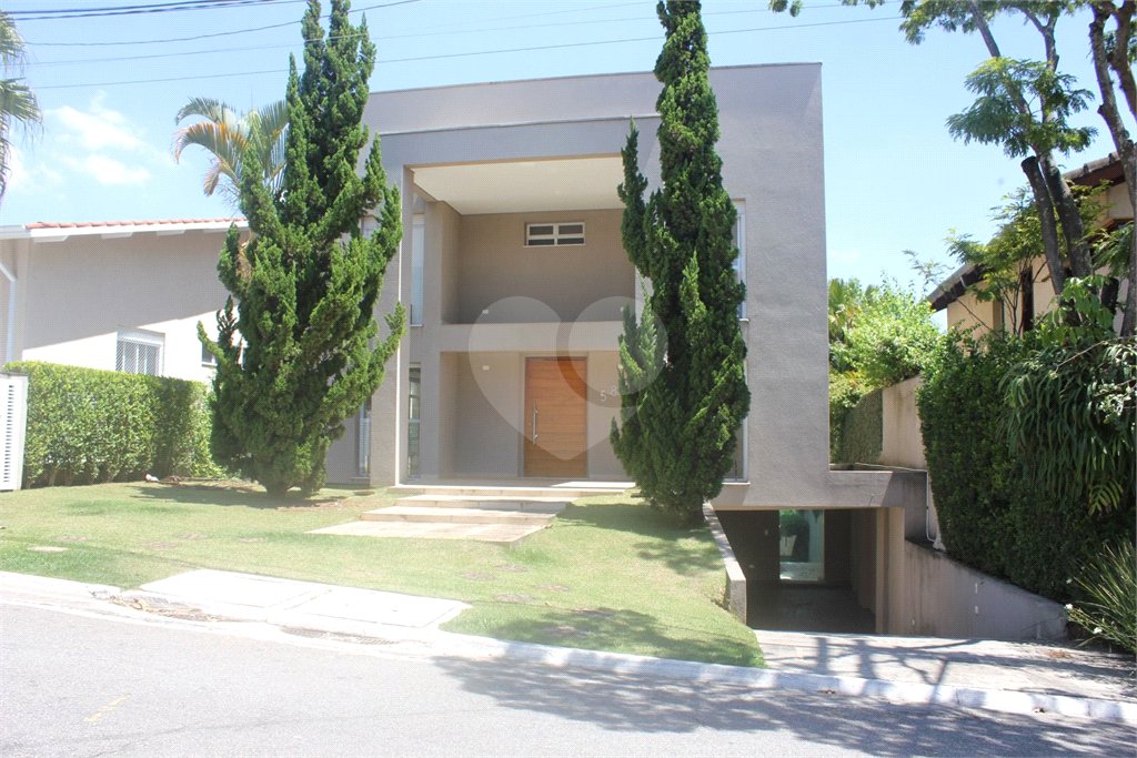 Casa à venda ou para alugar com 4 suítes em Alphaville, Santana de Parnaíba, SP