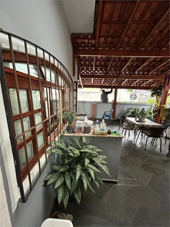 Casa à venda com 3 quartos em Parque Sonia, São Paulo, SP