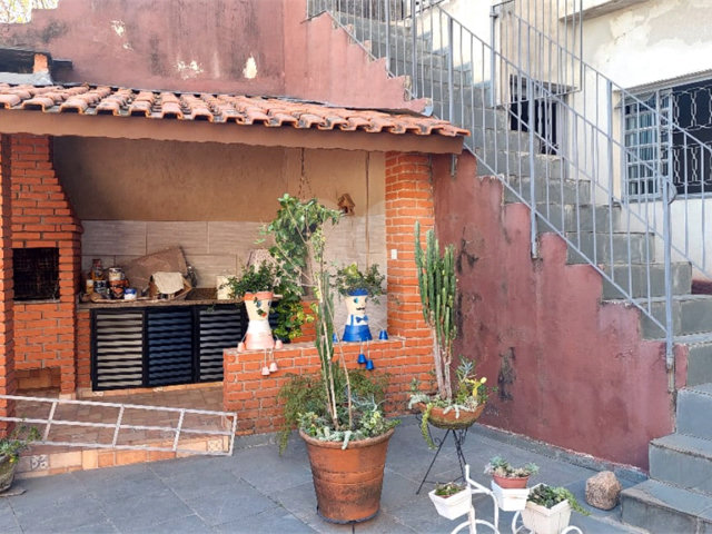 Casa à venda com 3 quartos em Vila Madalena, São Paulo, SP