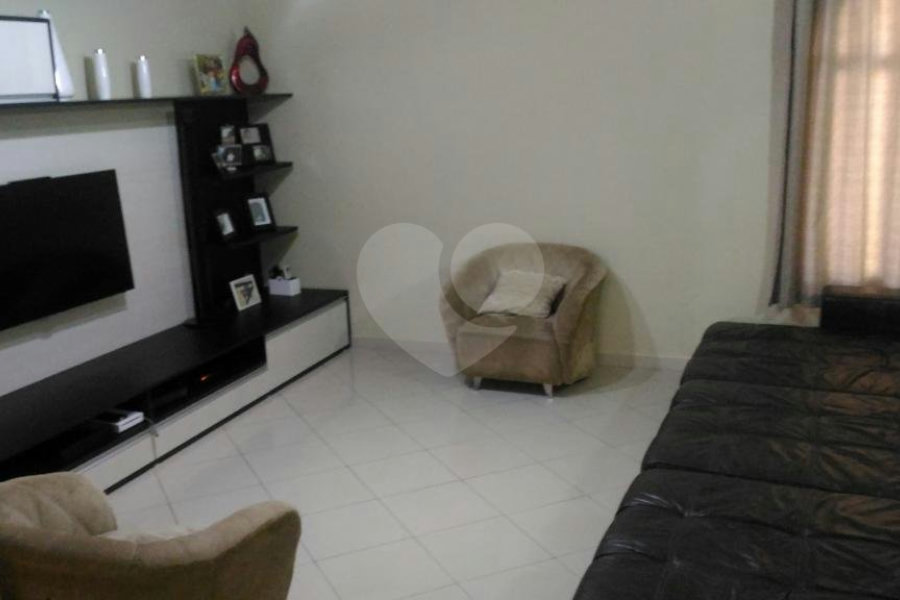 Sobrado à venda com 3 quartos, sendo 1 suíte,  em Imirim, São Paulo, SP