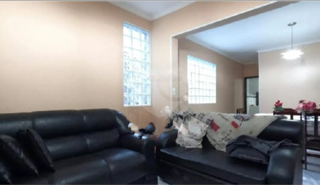 Casa à venda com 3 quartos, sendo 1 suíte,  em Jardim Cumbica, Guarulhos, SP