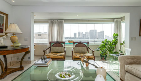 Apartamento à venda com 4 quartos, sendo 3 suítes,  em Real Parque, São Paulo, SP