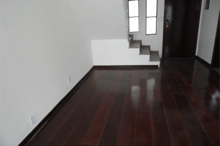 Casa à venda com 5 quartos, sendo 3 suítes, em Vila São Francisco, São Paulo, SP