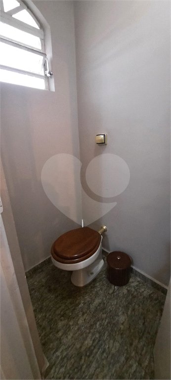 Casa à venda com 3 quartos, sendo 1 suíte, no condomínio Alpes da Cantareira, Mairiporã - SP