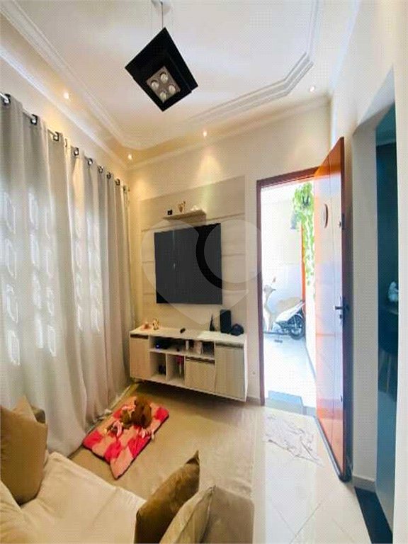 Sobrado à venda com 3 quartos, sendo 1 suíte, em Residencial Monte Verde, Indaiatuba, SP