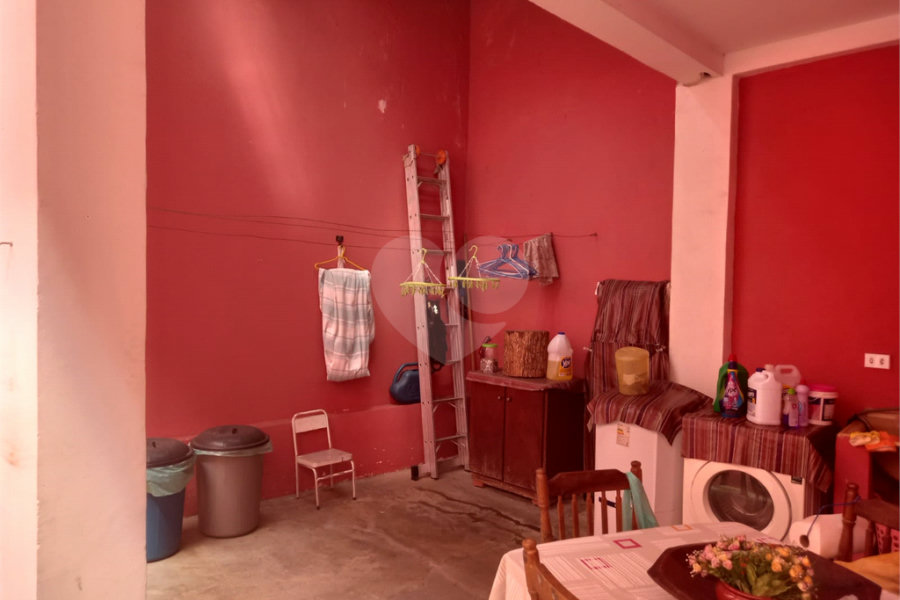 Casa à venda com 3 quartos, sendo 1 suíte, em Parque Novo Mundo, São Paulo, SP