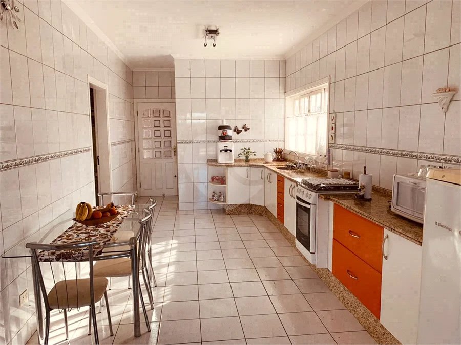 Casa à venda ou para alugar com 5 quartos, sendo 2 suítes, em Residencial Solar Bandeirantes, Itupeva, SP