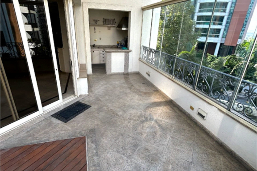 Apartamento à venda ou para alugar com 4 suítes em Anália Franco, São Paulo, SP