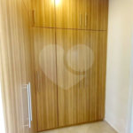 Casa à venda com 3 suítes no condomínio Residencial Parque Arco-íris, Atibaia - SP