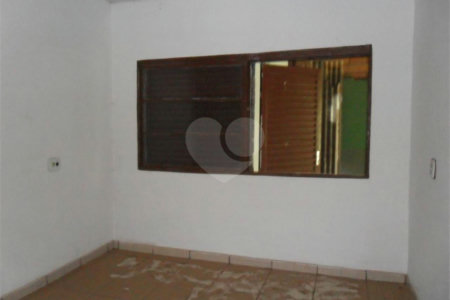 Sobrado à venda com 6 quartos, sendo 2 suítes,  em Residencial Parque dos Servidores, Ribeirão Preto, SP