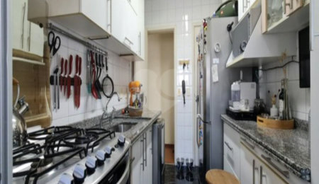 Apartamento à venda com 3 quartos, sendo 1 suíte, em Vila Gilda, Santo André, SP
