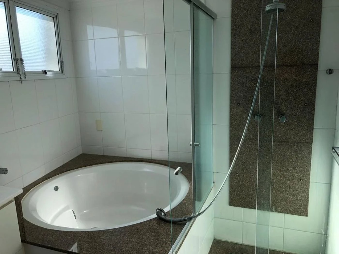 Apartamento à venda com 3 suítes em Vila Suzana, São Paulo, SP