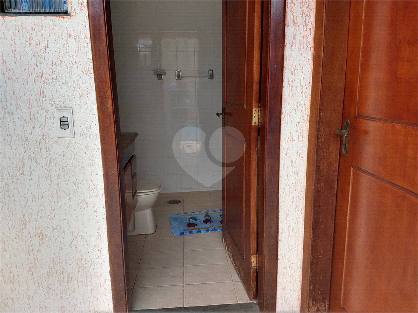 Casa à venda com 3 quartos, sendo 1 suíte,  em Vila Oliveira, Mogi das Cruzes, SP
