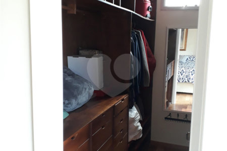 Apartamento à venda com 3 quartos, sendo 2 suítes, em Campo Belo, São Paulo, SP