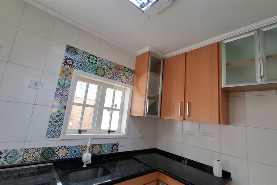Casa à venda com 2 suítes no condomínio Village Palmas, São Paulo - SP