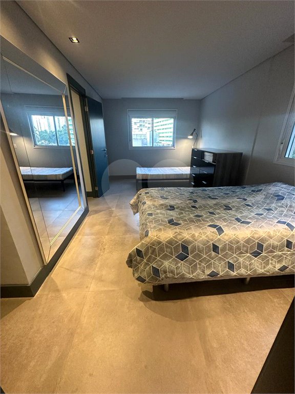 Apartamento à venda com 2 suítes em Jardim Caboré, São Paulo, SP