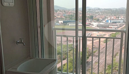 Apartamento à venda com 3 quartos, sendo 1 suíte, em Cézar de Souza, Mogi das Cruzes, SP