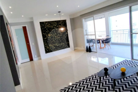 Apartamento à venda com 3 suítes em Vila Nova Socorro, Mogi das Cruzes, SP