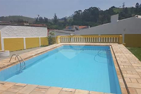 Casa à venda com 4 quartos no Centro, Piracaia, SP