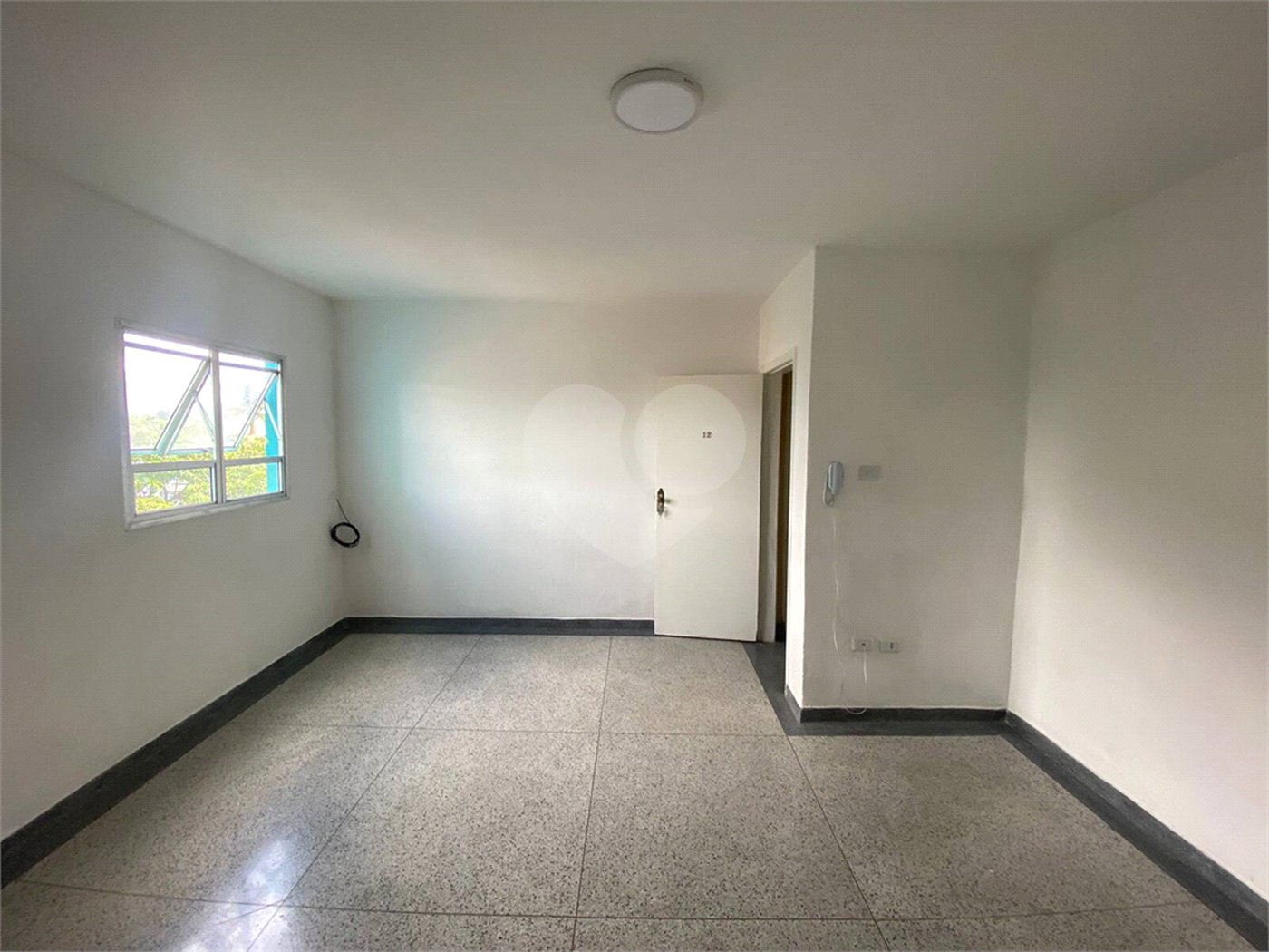 Sala para alugar em Vila Acoreana, Poá, SP