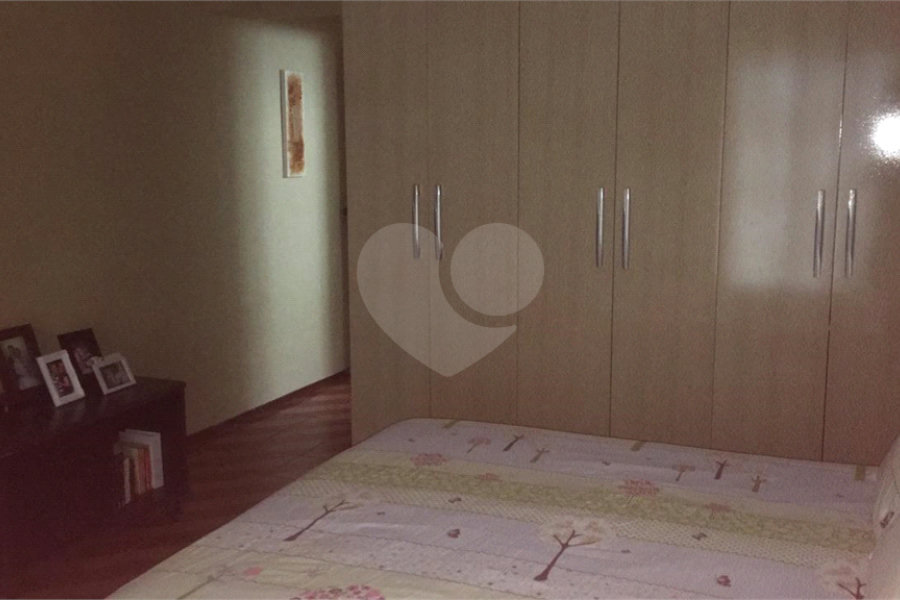 Sobrado à venda com 3 quartos, sendo 1 suíte, em Tremembé, São Paulo, SP