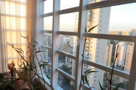 Cobertura à venda com 4 suítes em Vila Suzana, São Paulo, SP