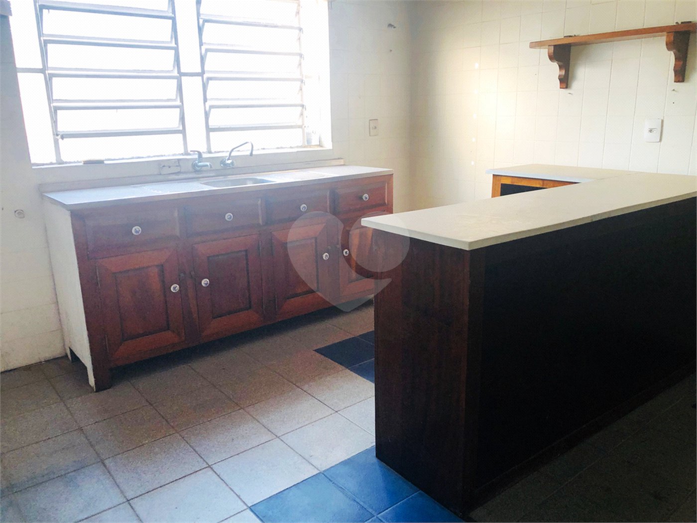 Sobrado à venda com 4 quartos, sendo 3 suítes, em Vila Rosália, Guarulhos, SP