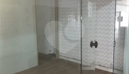 Loja para alugar em Vila Santo Antônio, Cotia, SP