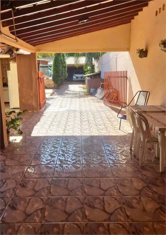 Casa à venda com 4 quartos, sendo 1 suíte, em Interlagos, Três Lagoas, MS
