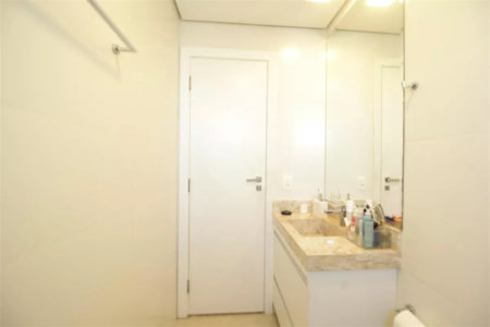Apartamento à venda com 3 quartos, sendo 1 suíte,  em Santa Teresinha, São Paulo, SP