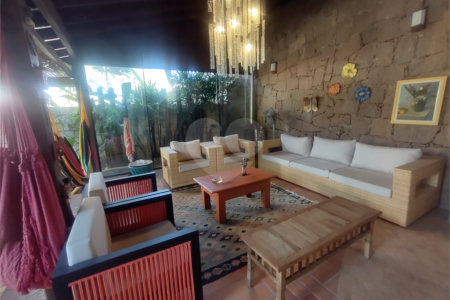 Casa à venda com 5 suítes no condomínio Residencial Terras de Vinhedo, Vinhedo - SP