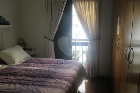 Apartamento à venda com 3 quartos, sendo 1 suíte, em Real Parque, São Paulo, SP