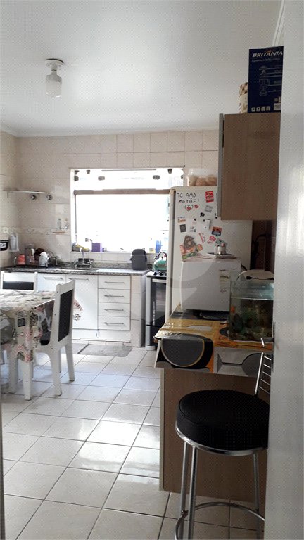 Sobrado à venda com 2 quartos, sendo 1 suíte, em Jardim São Jorge (raposo Tavares), São Paulo, SP