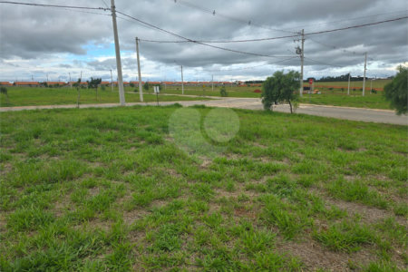 Terreno à venda em Jardim Nova Era, Itapetininga, SP