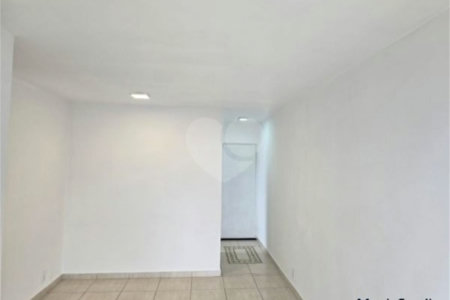 Apartamento com 65m² , 3 dormitórios , 1 vaga , à venda na Moóca.