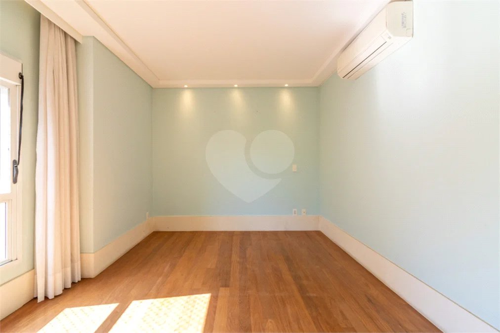 Vila Andrade / Jardim Sul - 4 dormitórios | 2 suítes | 3 vagas | depósito