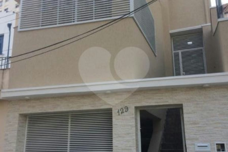 Sobrado à venda no Cambuci, Reformado 300 m2 - 4 Quartos/3 Suítes/ 2 Vagas de garagem