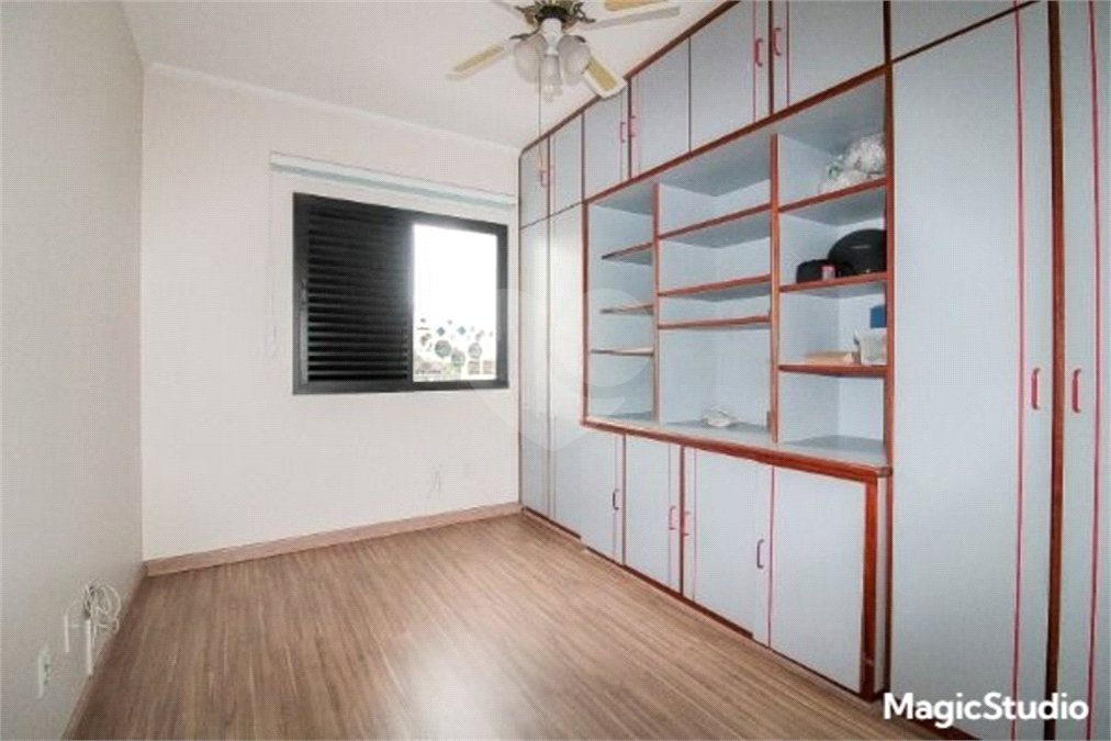 Apartamento com 150m², 3 dormitórios, sendo 1 suíte, 3 vagas de garagem, à venda no Tatuapé.