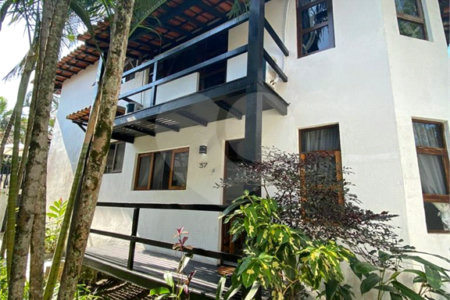 Casa à venda com 2 quartos, sendo 1 suíte, em Geribá, Armação dos Búzios, RJ