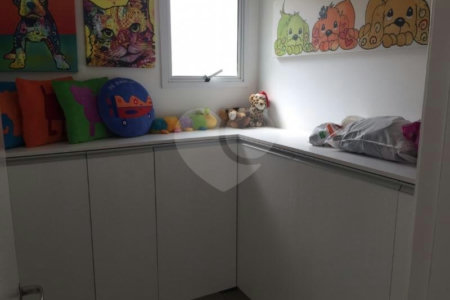 Apartamento à venda com 4 quartos, sendo 3 suítes, em Vila Andrade, São Paulo, SP